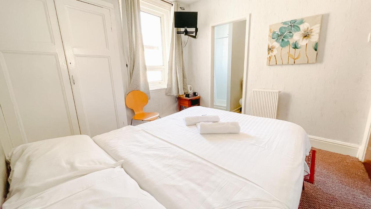 The Chimes On The Sea Bed & Breakfast Blackpool Eksteriør bilde